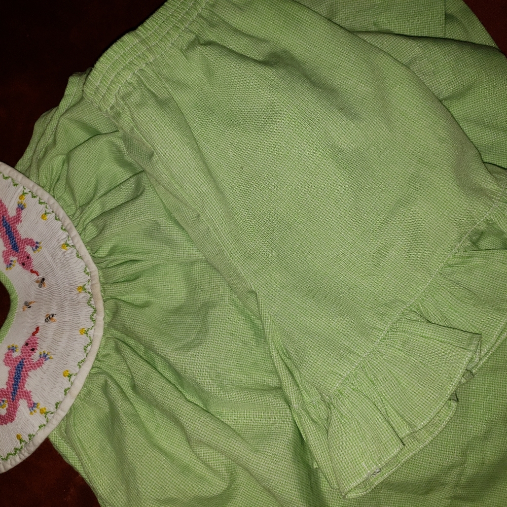 Lizard smocking set